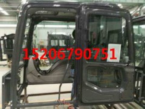 點擊查看詳細信息<br>標題：徐工XE450大挖駕駛室總成 含內(nèi)飾線束 閱讀次數(shù)：2865